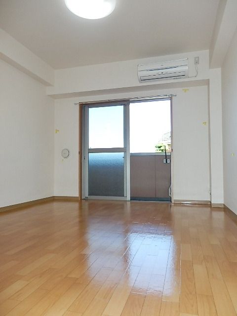 その他部屋・スペース　明るいお部屋です