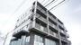 建物外観　綺麗なタイル調の外観です