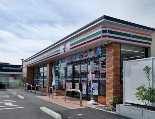コンビニ　セブン-イレブン 深谷つばき公園店（コンビニ）まで835m