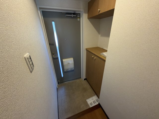 ラヴィーヌ砥堀の玄関写真