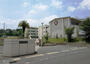 小学校　知多市立新田小学校（小学校）まで574m