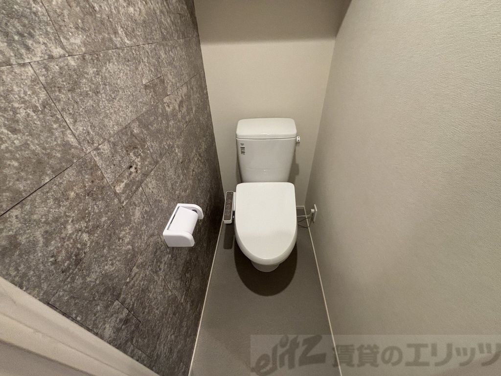 サンメイプル上新庄のトイレ写真