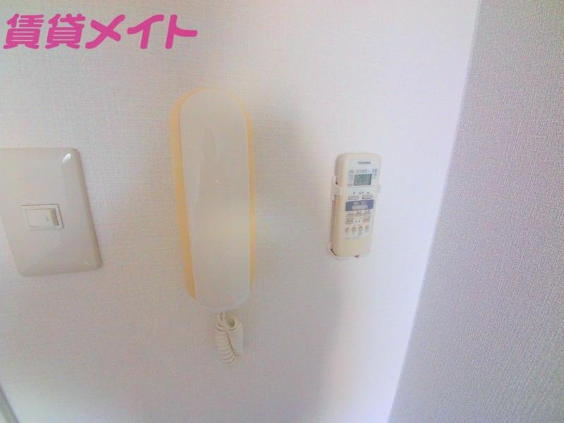 セキュリティ　同型参考写真