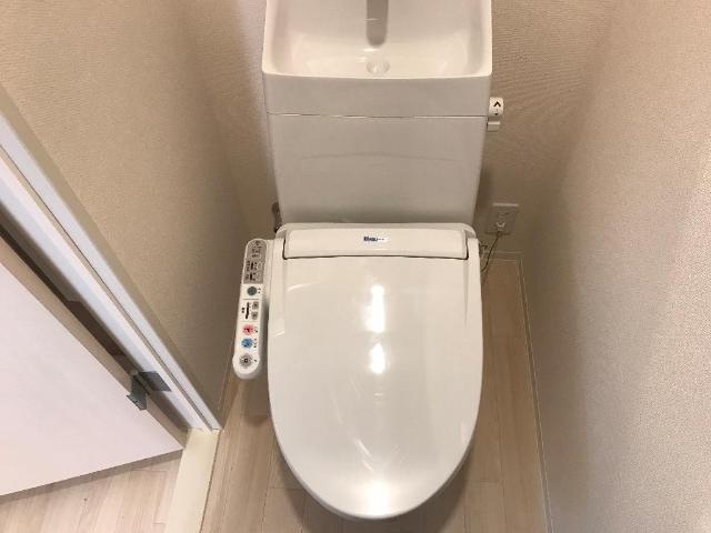トイレ　シャワー付トイレ