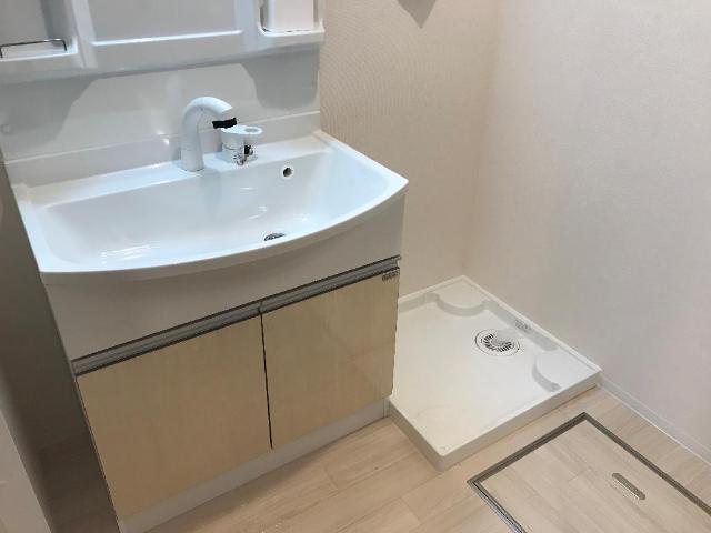 洗面設備　洗髪洗面化粧台