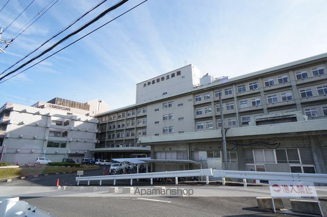 中学校　葛城市立白鳳中学校（中学校）まで942m