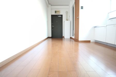 京王井の頭線 永福町駅 徒歩5分 3階建 築47年の居間写真