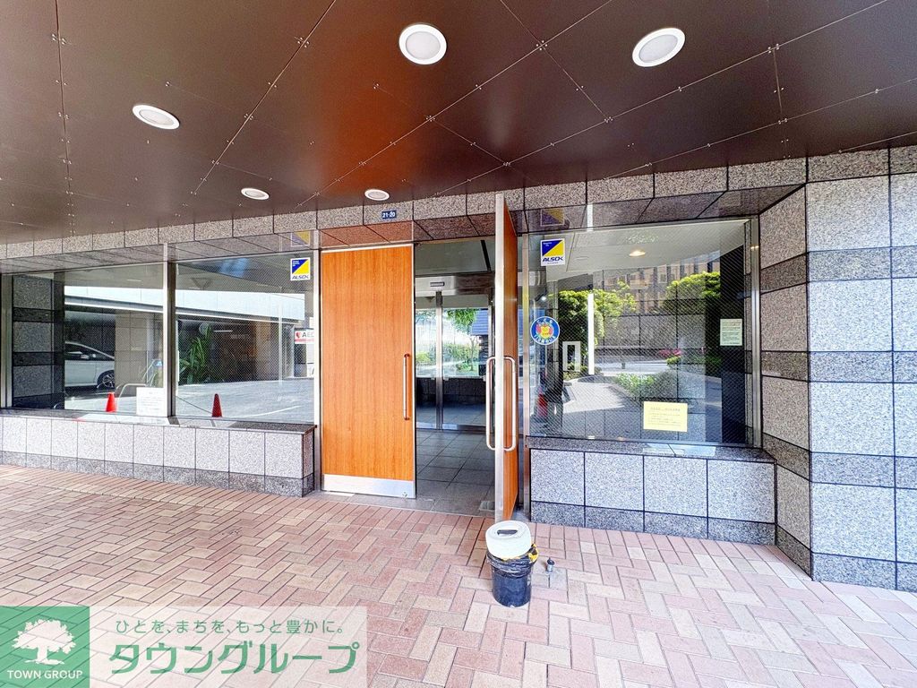エントランス　お問合せはタウンハウジングまで！※現地待合わせ相談可能