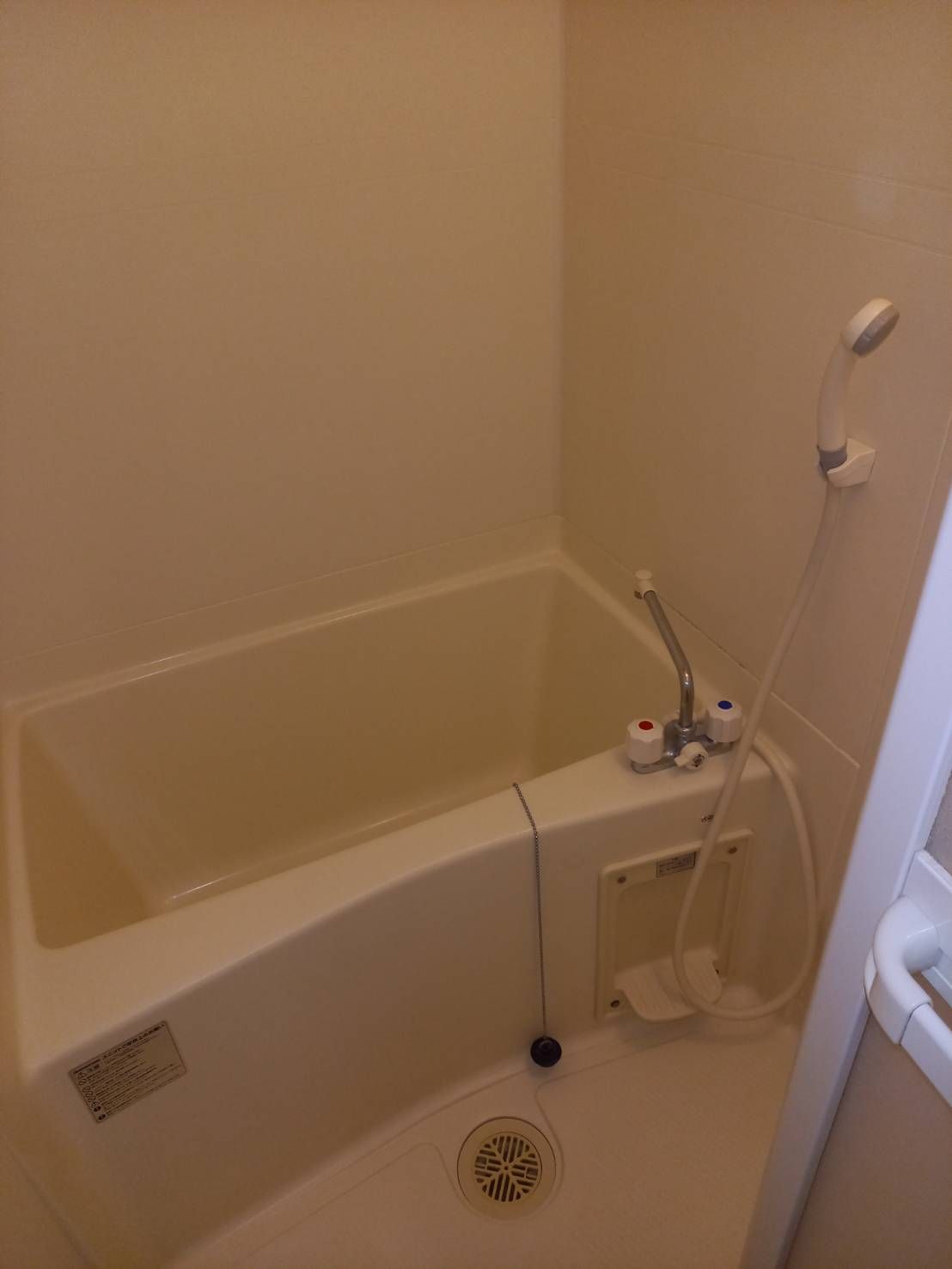 バス・シャワールーム　別部屋参考写真。現状優先。