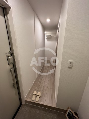 玄関　アンサンブル大今里　玄関