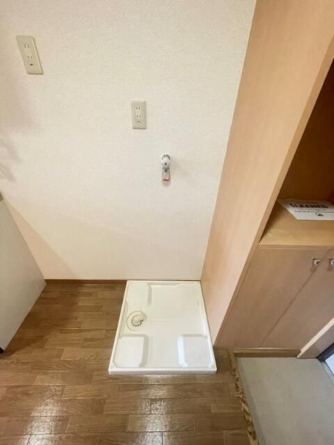洗面設備　スペースが確保できる洗面所です