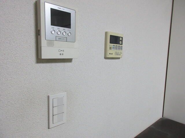 小田急江ノ島線 長後駅 バス乗車時間：15分 最寄りバス停で下車 徒歩7分 2階建 築18年のその他写真