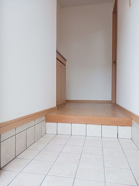 モデルノカーサAの玄関写真