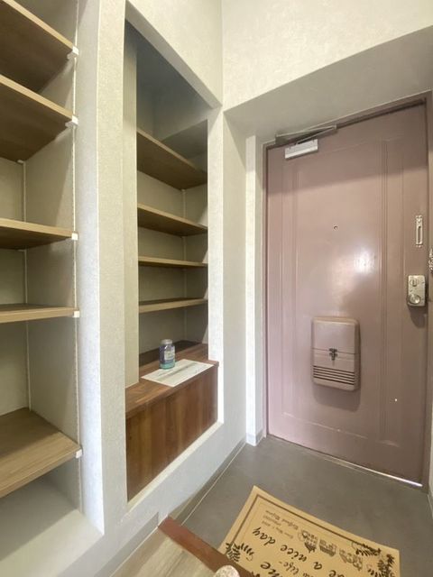 玄関　現況優先