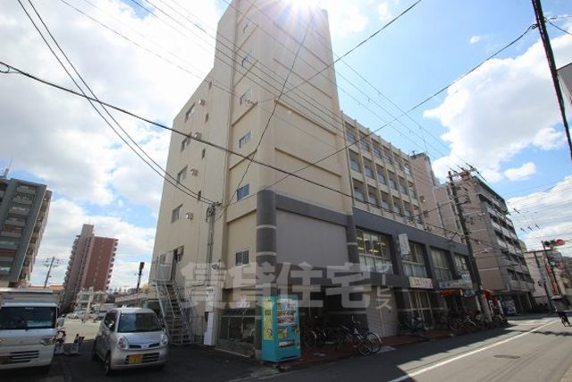 地下鉄今里筋線 新森古市駅 徒歩6分 6階建 築46年の外観写真