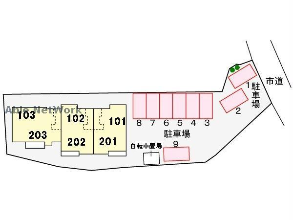駐車場　駐車場