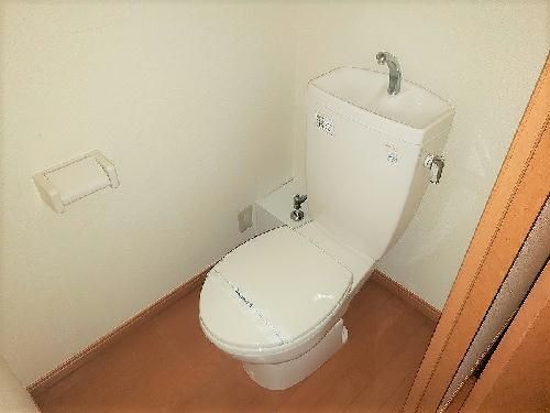 レオパレスしょうたの家のトイレ写真