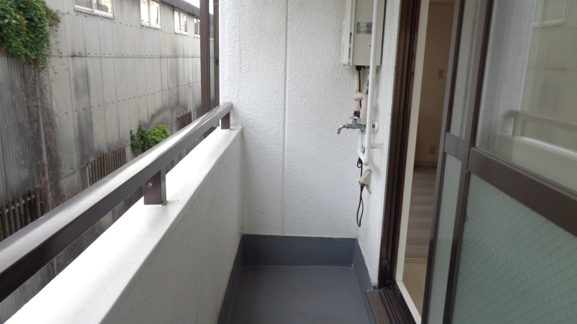 地下鉄谷町線 喜連瓜破駅 徒歩7分 4階建 築38年の内装写真