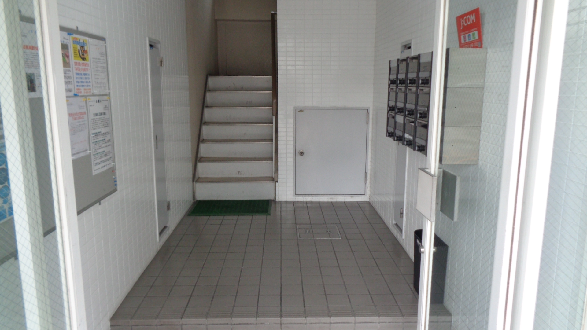 地下鉄谷町線 喜連瓜破駅 徒歩7分 4階建 築38年の外観写真