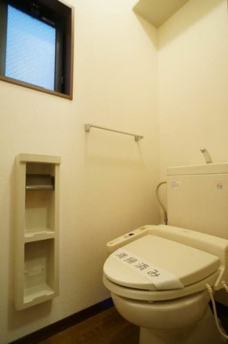 メゾンド・ベルBのトイレ写真