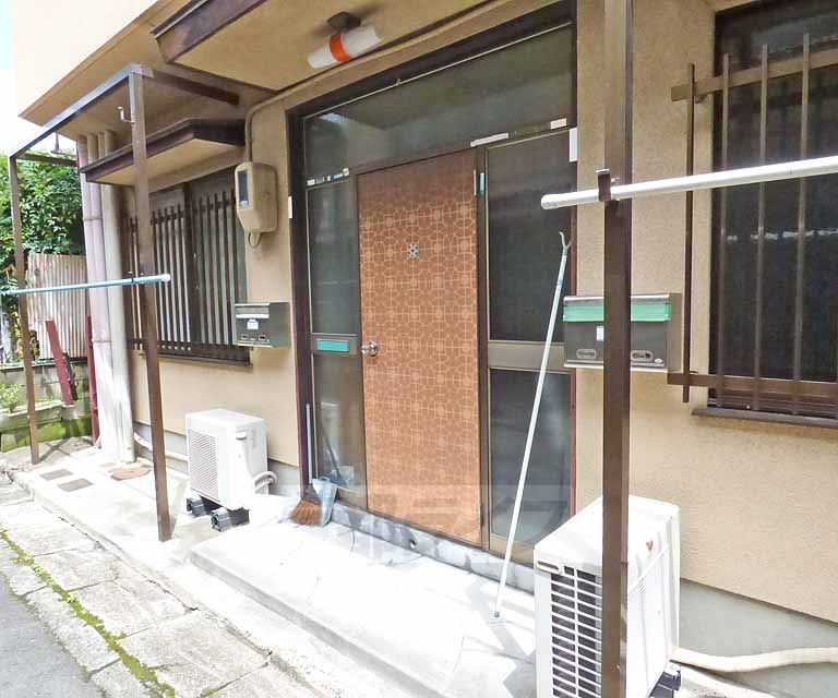 【京都市北区出雲路立テ本町のアパートのその他共有部分】