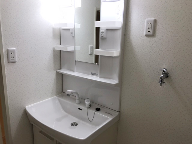 洗面設備　シャンプードレッサー