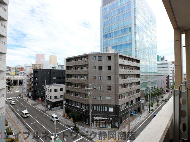 【静岡市駿河区南町のマンションのセキュリティ】