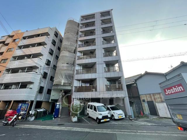 【シラテック池田の建物外観】