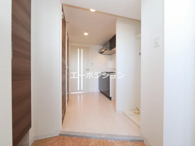 玄関　Luxe難波西II