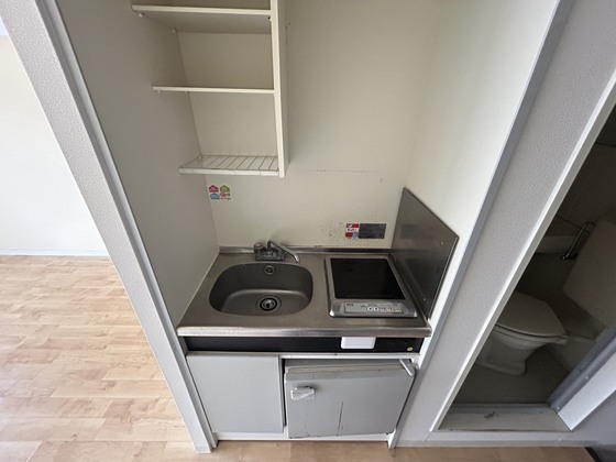 キッチン　※別部屋の写真です