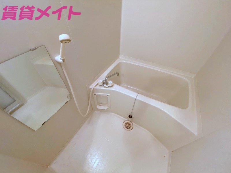 バス・シャワールーム　バス