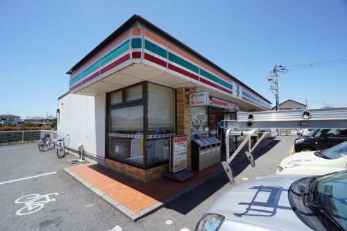 コンビニ　セブン‐イレブン 市原五井三又店（コンビニ）まで627m