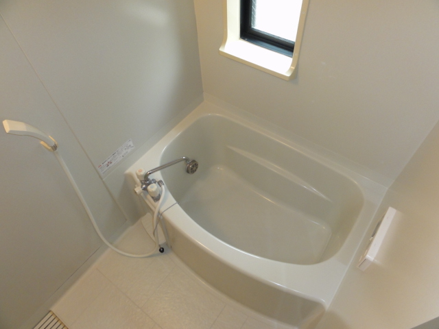 バス・シャワールーム　きれいなお風呂です