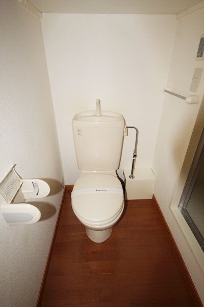 トイレ　同シリーズ