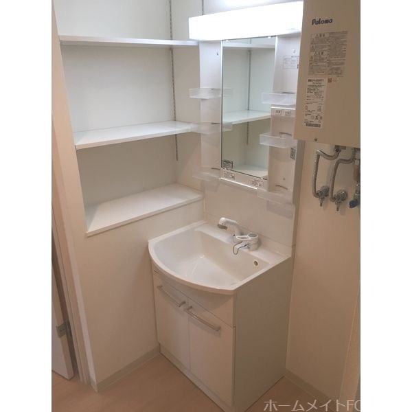 洗面設備　洗髪洗面化粧台