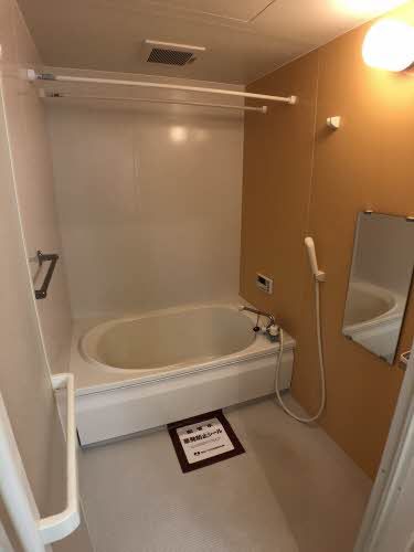 バス・シャワールーム　浴室