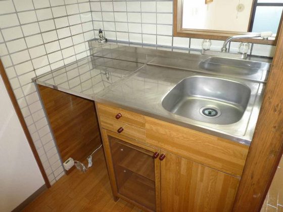 キッチン　※別部屋の写真です