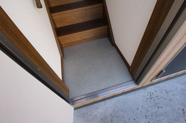 玄関　☆　しっかりとした玄関です　☆