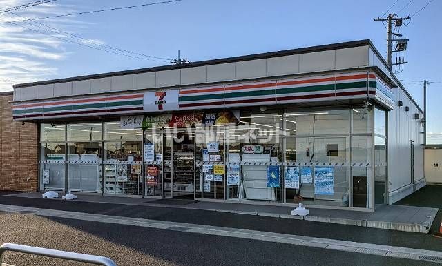 コンビニ　セブンイレブン 木更津瓜倉店（コンビニ）まで277m
