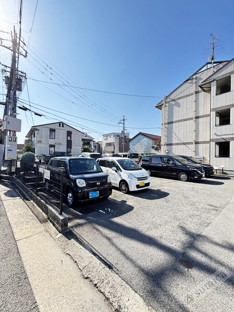 駐車場　駐輪場もあります♪♪