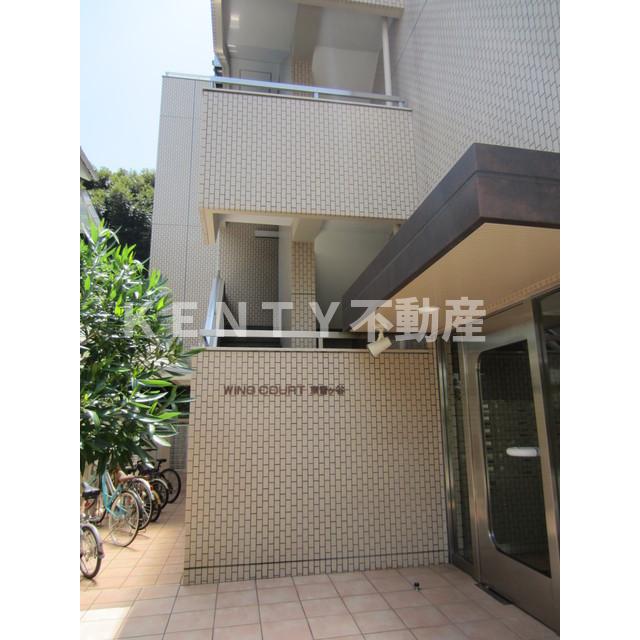 エントランス　建物の内部です