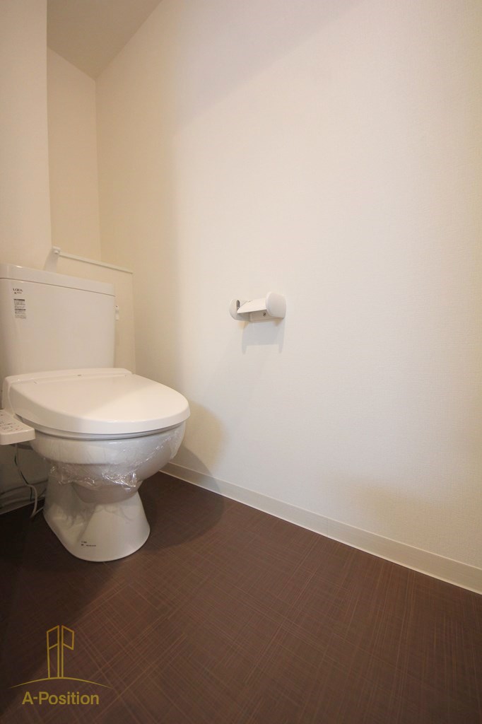 トイレ　グランルージュ谷町六丁目