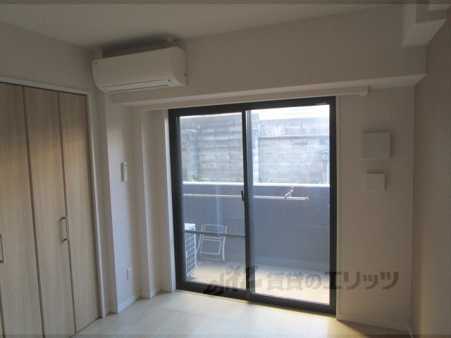 居室・リビング　洋室