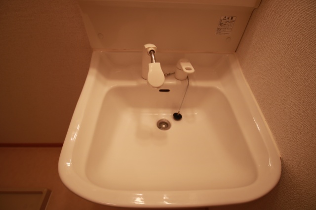 洗面設備　※別室の参考写真の為、現況優先です。
