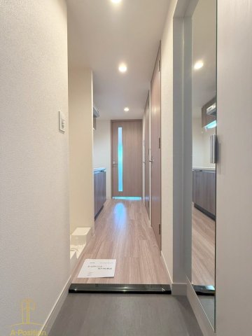 玄関　プレサンス四天王寺前夕陽ヶ丘　凛宮