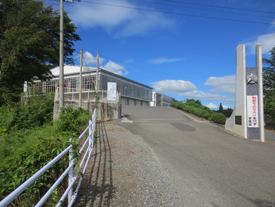 中学校　栗原市立築館中学校（中学校）まで1431m