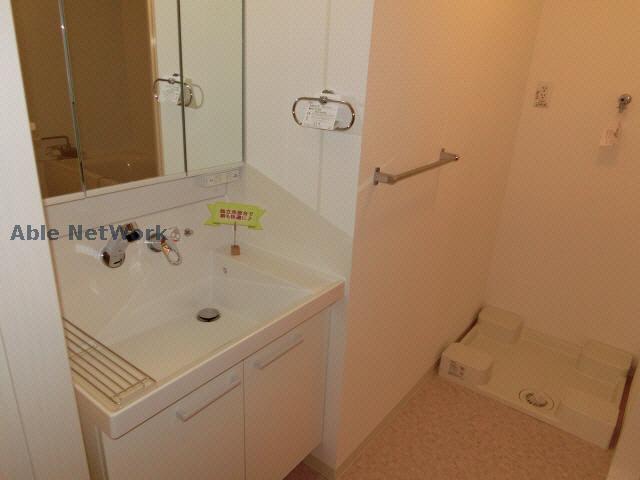 洗面設備　同型モデル