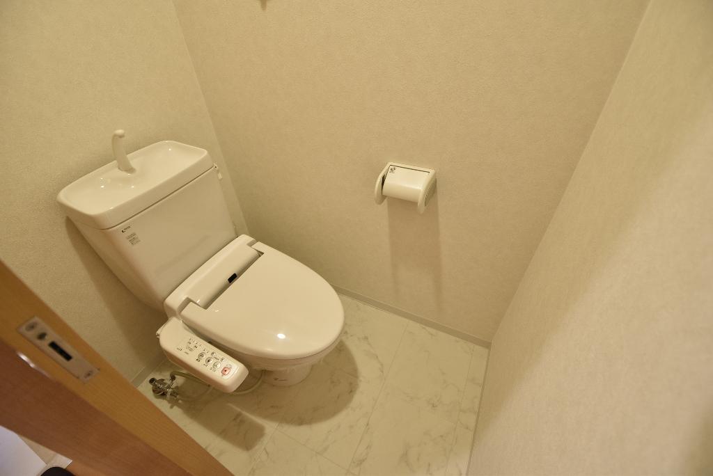 トイレ　シャワー付トイレ