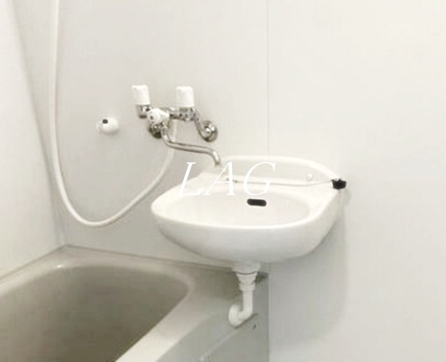 洗面設備　洗面台です。