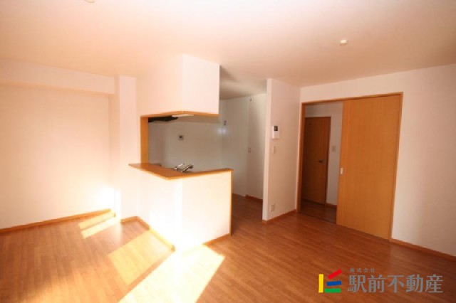 居室・リビング　広いリビング